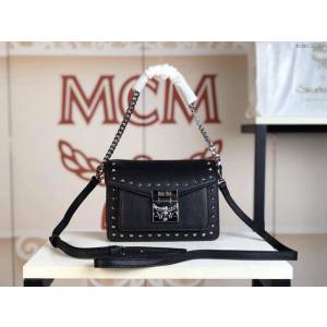 MCM女包 原單 6234迷你 MCM@Patricia鉚釘輪廓斜挎包 MCM鏈條單肩包 MCM女斜跨包  mdmc1286