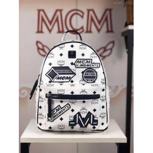 MCM雙肩背包 原單 5816 Victory Patch Stark雙肩背包 標誌性Visetos塗層帆布 貼花裝飾 MCM女背包  mdmc1453