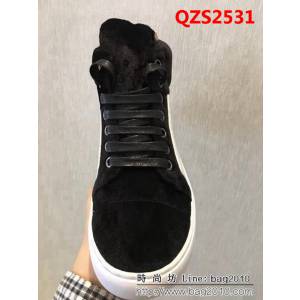 CHANEL香奈兒 火爆款 黑色牛皮 高幫 運動休閒鞋 QZS2531