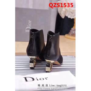 DIOR迪奧 爆款 範冰冰同款升級 牛皮加真馬毛 時尚短靴 QZS1535