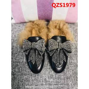 GUCCI古馳 毛拖系列 手工蝴蝶結水鑽款 時尚女毛拖鞋 QZS1979