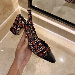 Chanel女鞋 香奈兒時尚經典涼鞋 Chanel中跟涼鞋  naq1085