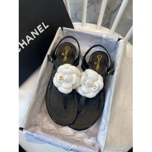 Chanel女鞋 香奈兒經典新款 真皮底 香奈兒羊皮山茶花涼鞋  naq1287