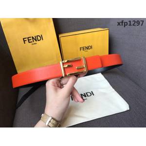 FENDI芬迪 實物拍攝 最新爆款 柔軟小牛皮皮帶 雙F標誌 BAGUETTE系列 時尚百搭款女款皮帶  xfp1297