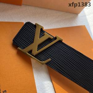 路易威登LV 原單品質LV Initiales 40mm 黑色水波紋腰帶 經典款男士皮帶 M9229  xfp1383