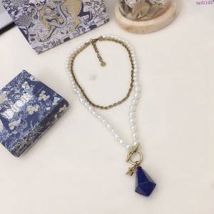 Dior飾品 迪奧經典熱銷爆款復古金色女項鏈  zgd1143