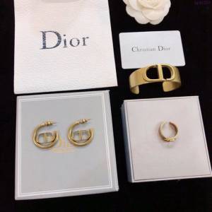 Dior飾品 迪奧經典熱銷款CD耳釘手鐲戒指  zgd1210