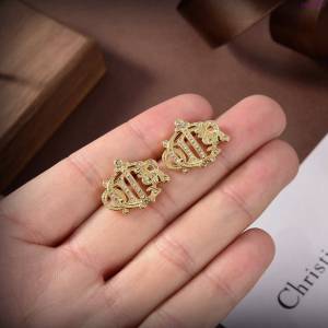Dior飾品 迪奧經典熱銷款dior字母鑲鑽耳釘耳環  zgd1482