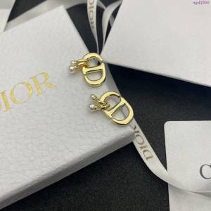 Dior飾品 迪奧經典熱銷款CD字母金色吊墜鑲嵌珍珠耳環耳釘  zgd1500