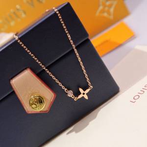Louis Vuitton純銀飾品 路易威登單花單鑽項鏈 LV小號mini四葉花項鏈  zglv1961