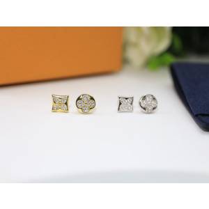 Louis Vuitton純銀飾品 路易威登滿鑽四葉草耳釘 LV不對稱耳環  zglv2116