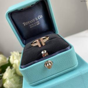 Tiffany飾品 蒂芙尼女士專櫃爆款T Square貝母雙t開口戒指 Tiffany白貝母藍松石V金戒指  zgt1619