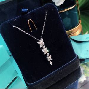 Tiffany飾品 蒂芙尼女士專櫃爆款Victoria八心八箭馬眼項鏈 Tiffany純銀鎖骨鏈  zgt1751