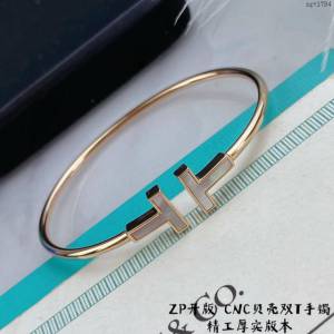 Tiffany飾品 蒂芙尼女士專櫃爆款T Square白金手鐲 Tiffany雙t貝母手鐲  zgt1794