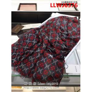 GUCCI古馳高端品質 2018新款 GG菱格花紋羊絨圍巾 LLWJ6376