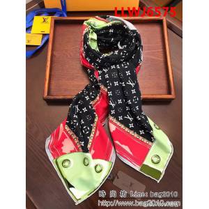 路易威登LV官網同步爆新品 斜紋真絲圍巾披肩 2YSLV6097 LLWJ6575