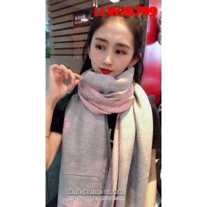 CHANEL香奈兒 2018年度最新火爆款 條紋百搭羊絨混紡圍巾 LLWJ6799
