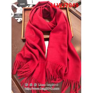 CHANEL香奈兒最新款 燙鑽logo羊絨圍巾 2YSC6115 LLWJ7049