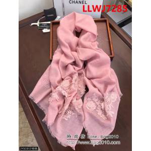 CHANEL香奈兒 2018年度最新羊絨圍巾 可代替外套穿 2YSC6121 LLWJ7285