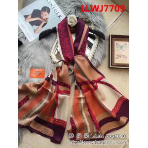HERMES愛馬仕火爆款 2018專櫃新品真絲喬其緞長巾 LLWJ7709
