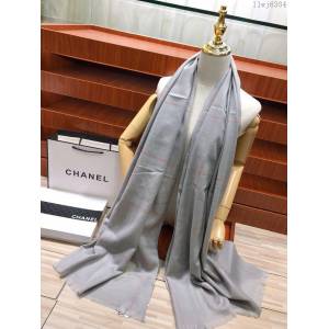 CHANEL女圍巾 香奈兒經典格紋 百搭純色 小香家羊毛刺繡披肩  llwj6384
