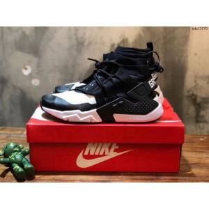 Nike男鞋 耐克高幫男鞋 耐克華萊士機能風運動跑鞋 AQ2802-002  hdx13170