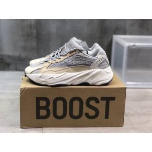 Adidas男女椰子鞋 阿迪達斯椰子700 Adidas Yeezy 700 v2  xhn1607