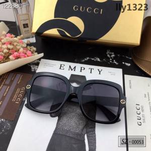 GUCCI古馳 新款太陽鏡 遮擋有害光線防輻射 出行旅遊必備品 00053  lly1323