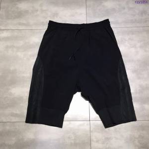 Y-3運動短褲 19春夏最新薄款 Y-3黑色男士休閒短褲  tzy1856