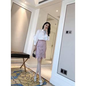 Chanel香奈兒 法國專櫃同步新款 25春夏新款 火爆上新 袖子荷葉邊襯衣 蕾絲半裙套裝  xly1067