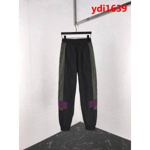 BURBERRY巴寶莉 18秋冬新款 速幹運動面料 防水輕薄 拼色夾克套裝 男女同款 ydi1639