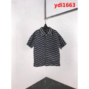 BALENCIAGA巴黎世家 19ss早春新款 落肩袖 OS版型 薄棉服男款短袖 ydi1663