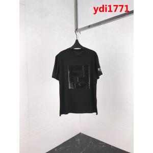 FENDI芬迪 19ss早春新款 袖子字母刺繡logo 純棉短袖 男女同款 ydi1771