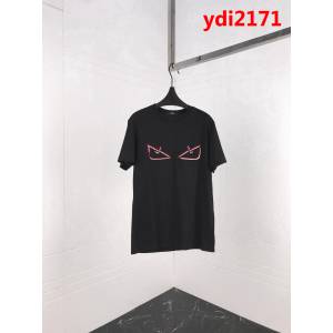 FENDI芬迪 19ss早春新款短袖 小怪獸字母印花圖案 定制絲光面料 高版本情侶款 ydi2171