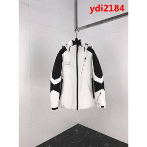 Amani阿瑪尼 高端系列 戶外功能性 男款白色羽絨服 ydi2184