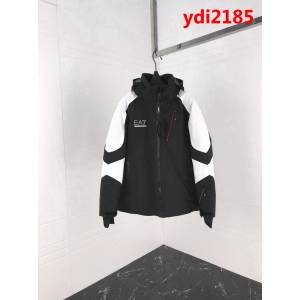 Amani阿瑪尼 高端系列 戶外功能性 男款黑色羽絨服 ydi2185