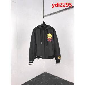 DＧ杜嘉班納 19ss春季新款 豬年趣味小豬印花圖案 原單管道貨 男款風衣外套 ydi2295