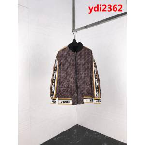 Fendi19ss 斐樂聯名 雙面穿 男款夾克外套 全部原版訂做五金 ydi2362
